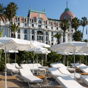 🏖️ Côte d’Azur – Hébergement + Activités + Transports