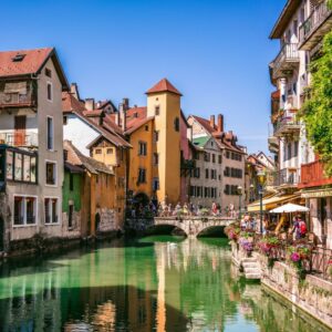 🏞️ Annecy – Hébergement seul
